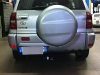 Gancio traino estraibile Ellebi montato su Rav 4