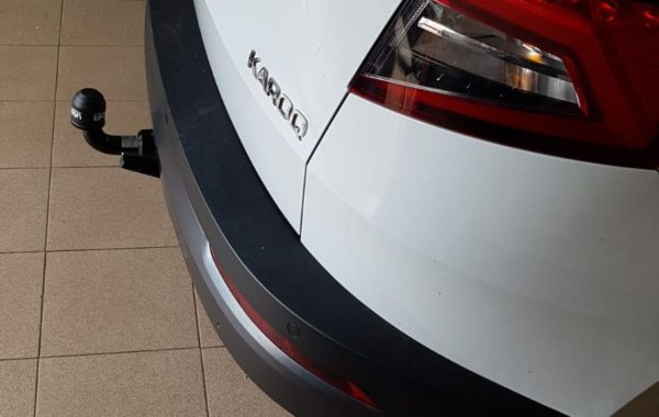 Gancio estraibile orizzontale Aragon montato su Skoda Koraq