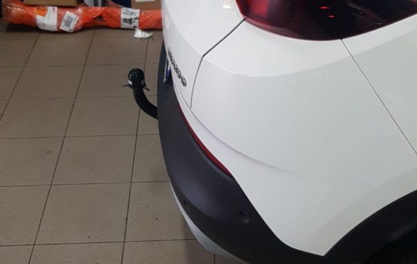 Gancio traino estraibile verticale BMU BRINK ELLEBI montato su OPEL GRANDLAND X
