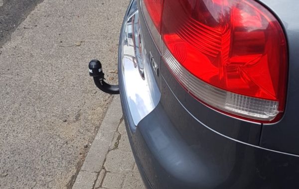 Gancio estraibile orizzontale  BRink Ellebi montato su Vw Touareg