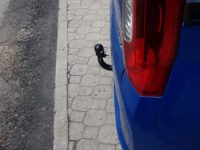 Gancio traino estraibile Brink Ellebi montato su Fiat Qubo
