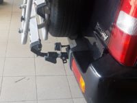 Gancio estraibile orizzontale ARAGON installato su SUZUKI JIMNY