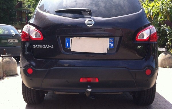 Gancio traino estraibile  Ellebi montato su Nissan Qashqai +2 (7 posti)
