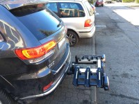 Gancio traino estraibile Ellebi con porta bici montato su Jeep Grand Cherokee 13-