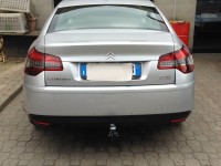 Gancio traino estraibile Ellebi montato su Citroen C5