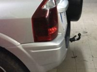 Gancio traino estraibile Aragon montato su Nissan Pajero