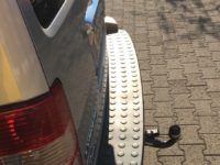 Gancio traino estraibile Brink Ellebi montato su Nitro Dodge