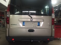 Gancio traino estraibile Ellebi montato su Fiat Doblo’