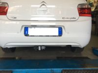 Gancio traino estraibile Aragon montato su Citroen Elysee