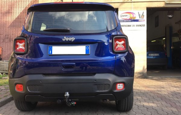 Gancio traino estraibile verticale Westfalia montato su JEEP RENEGADE 2018