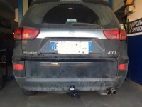 Gancio traino estraibile Ellebi  montato su Peugeot 4007