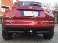 Gancio traino estraibile Ellebi montato su Nissan Juke