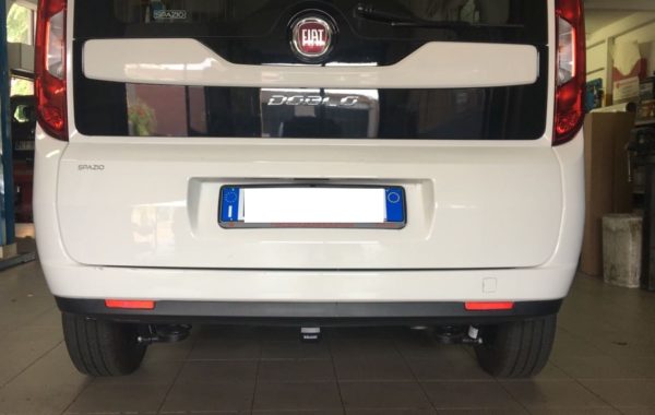 Installazione gancio traino estraibile Brink Ellebi montato su Fiat Doblo’