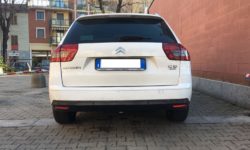 Gancio traino estraibile Brink Ellebi montato su Citroen C5