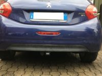 Gancio traino estraibile  Brink Ellebi montato su Peugeot 208