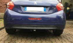 Gancio traino estraibile  Brink Ellebi montato su Peugeot 208