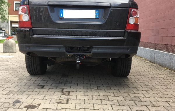 Gancio traino estraibile Brink Ellebi montato su Land Rover Range Rover Sport