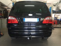 Gancio traino fisso Brink Ellebi montato su Ford Galaxy