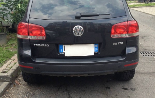 Gancio traino estraibile Ellebi montato su Volkswagen Touareg