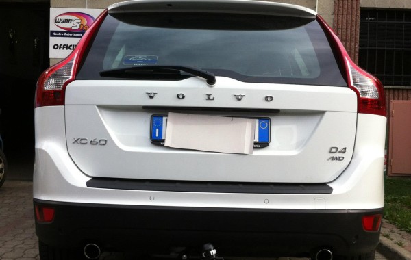 Gancio traino estraibile Ellebi montato su Volvo XC 60